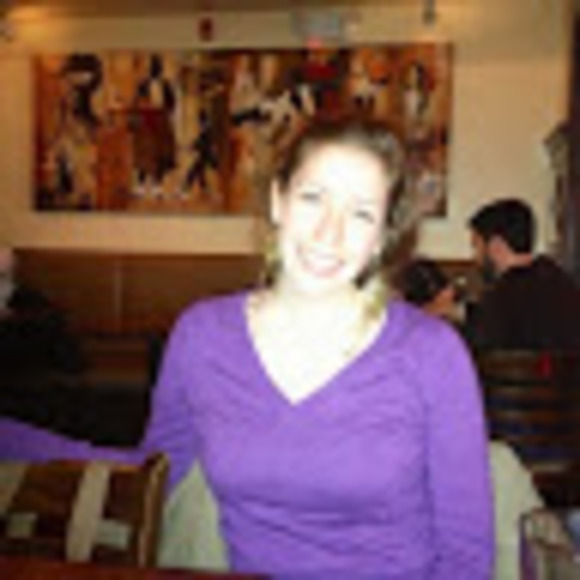 Meet your Posher, Sarah - Picture 1 of 1